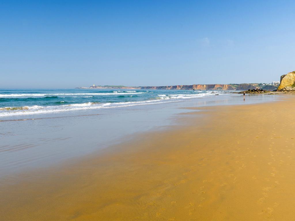 Hostal Al-Andalus Conil De La Frontera Bagian luar foto